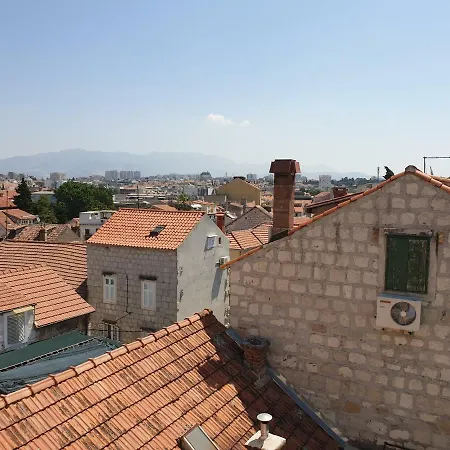 Divine Apartmán *